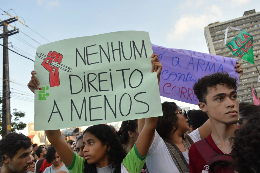 Algumas notas sobre o eleitor da juventude brasileira, por Vagner Gomes