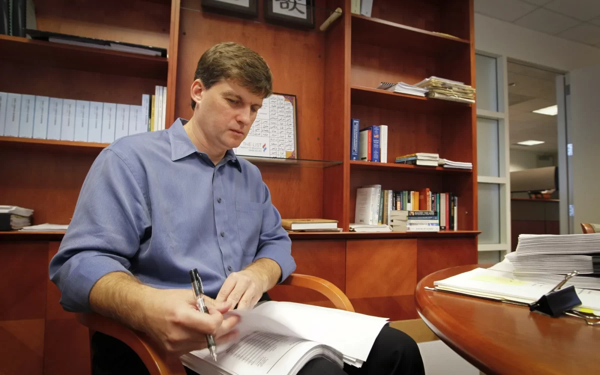 O aviso do Dr. Burry, por Marcio Junior